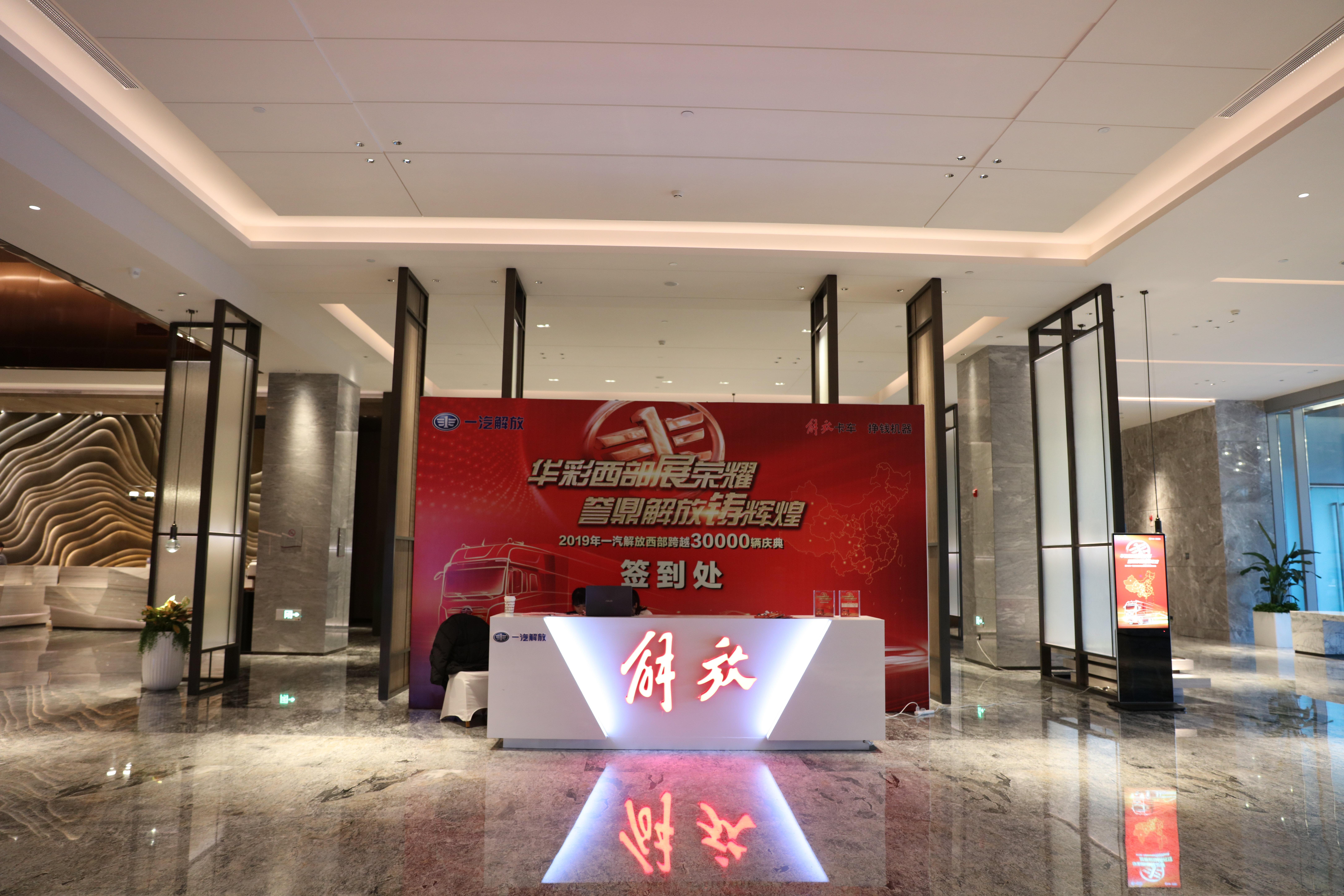 Crowne Plaza Nanning City Center By Ihg מראה חיצוני תמונה